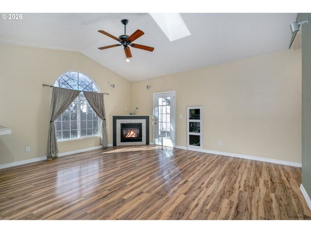 21315 ROSE Ln, Fairview, OR 97024