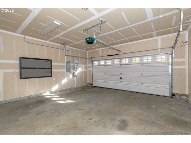 21315 ROSE Ln, Fairview, OR 97024