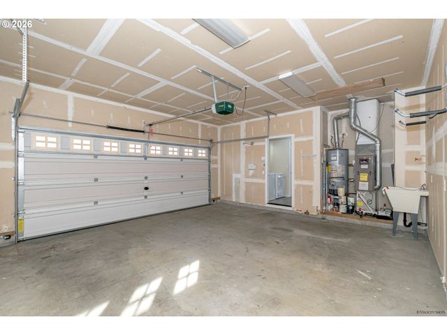 21315 ROSE Ln, Fairview, OR 97024