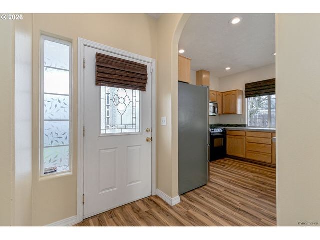 21315 ROSE Ln, Fairview, OR 97024