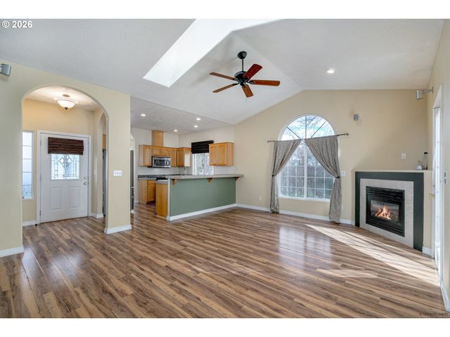 21315 ROSE Ln, Fairview, OR 97024