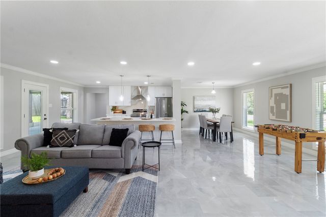 1502 Merry Oaks Drive, College Station, TX 77840