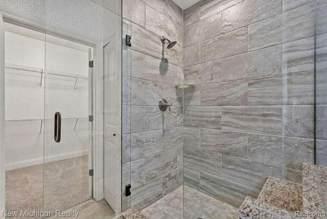 13138 Harbor Landings Drive 86, Fenton, MI 48430