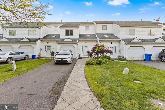 64 CORIANDER DR, Lumberton, NJ 08048