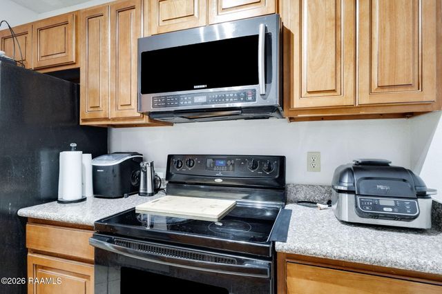 185 Southfield Parkway, Lafayette, LA 70506