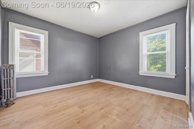13572 Saint Marys Street, Detroit, MI 48227