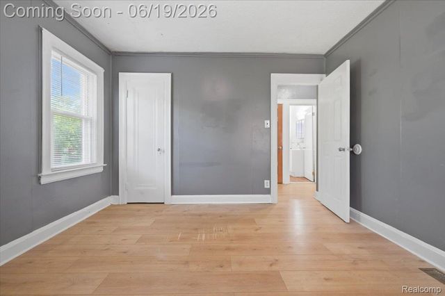 13572 Saint Marys Street, Detroit, MI 48227