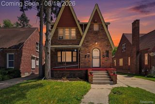 13572 Saint Marys Street, Detroit, MI 48227