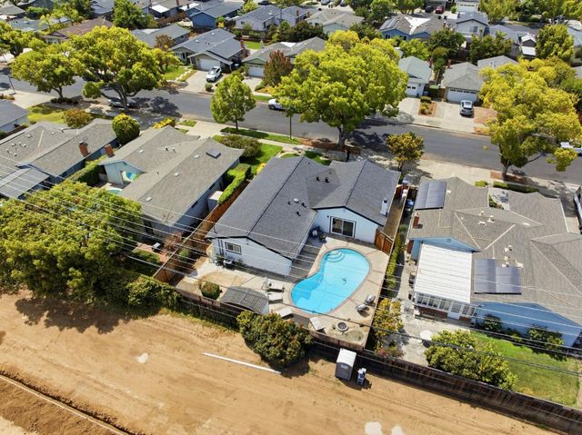 5544 Dwight Avenue, San Jose, CA 95118