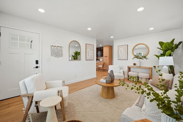 5544 Dwight Avenue, San Jose, CA 95118