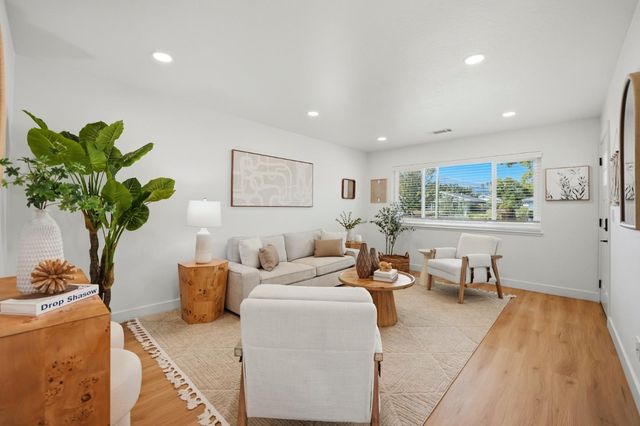 5544 Dwight Avenue, San Jose, CA 95118