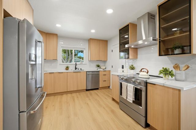 5544 Dwight Avenue, San Jose, CA 95118