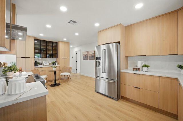 5544 Dwight Avenue, San Jose, CA 95118