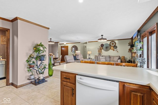 1211 Normandie Drive, Avon, IN 46123