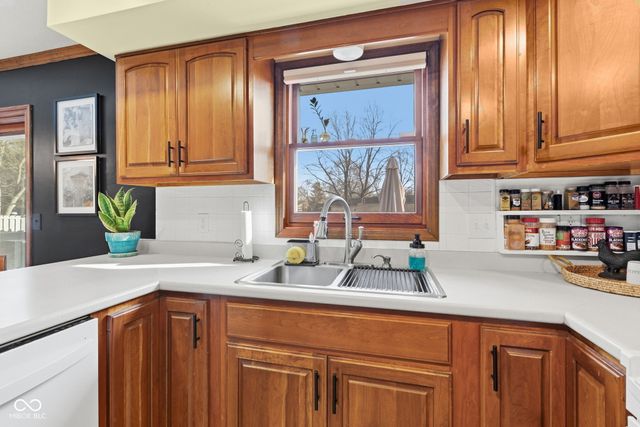 1211 Normandie Drive, Avon, IN 46123