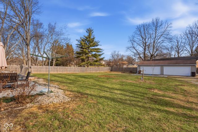 1211 Normandie Drive, Avon, IN 46123