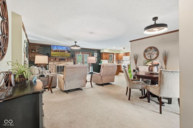 1211 Normandie Drive, Avon, IN 46123