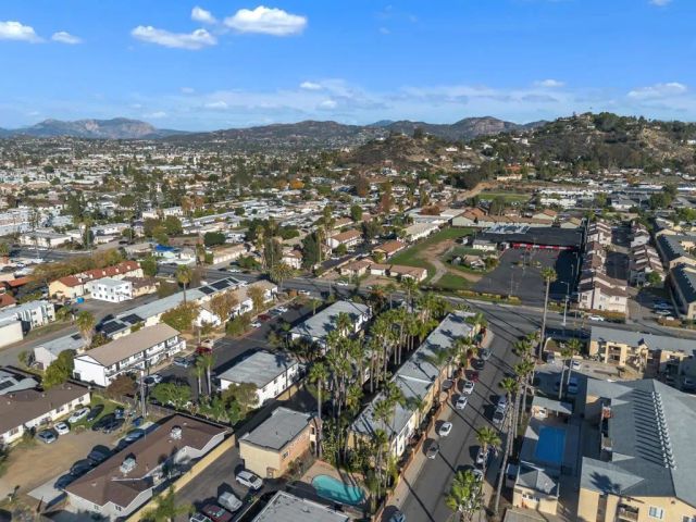 1000 S Mollison Ave 12, El Cajon, CA 92020