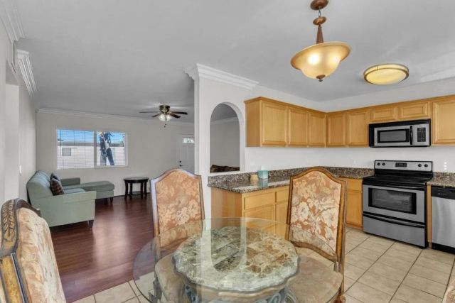 1000 S Mollison Ave 12, El Cajon, CA 92020