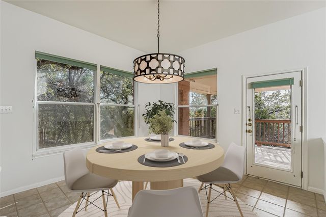 8204 Texas Plume RD, Austin, TX 78759