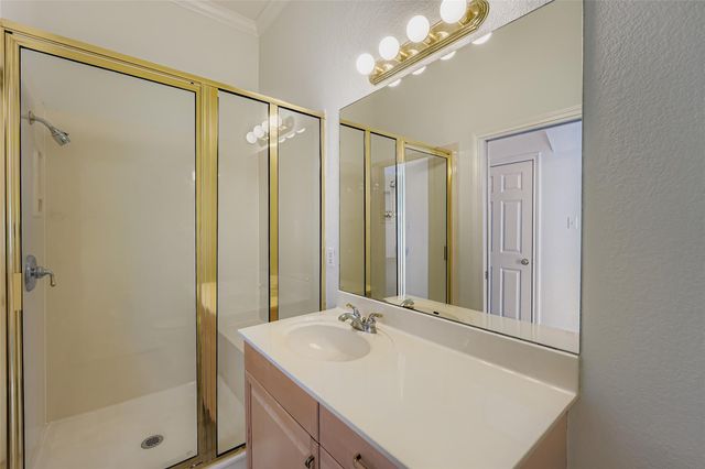 8204 Texas Plume RD, Austin, TX 78759