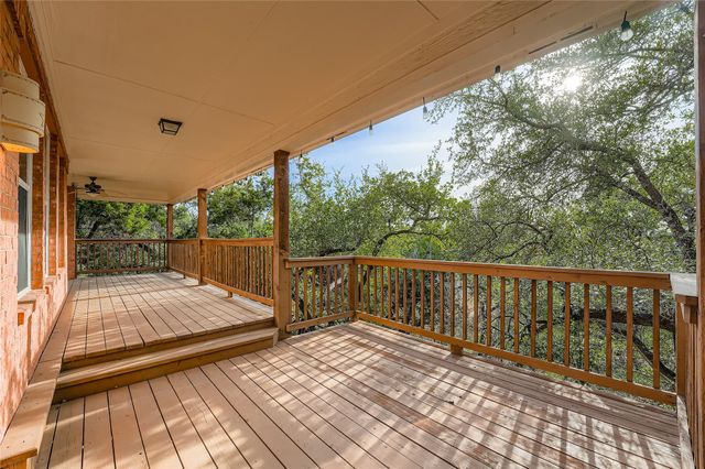 8204 Texas Plume RD, Austin, TX 78759