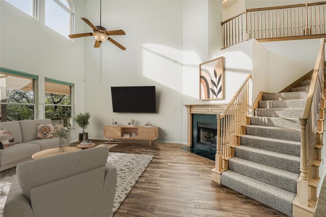 8204 Texas Plume RD, Austin, TX 78759