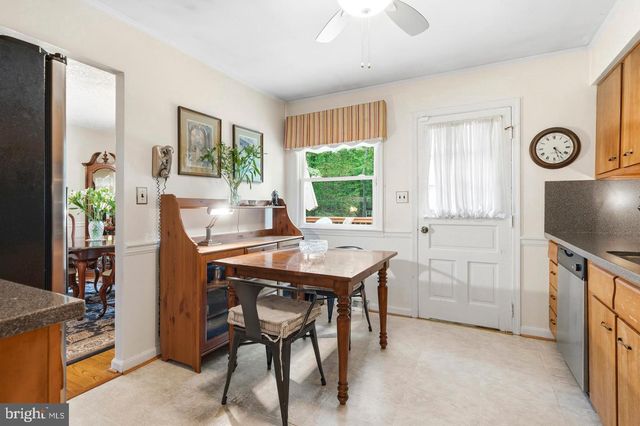 9618 RANDALL DR, White Plains, MD 20695