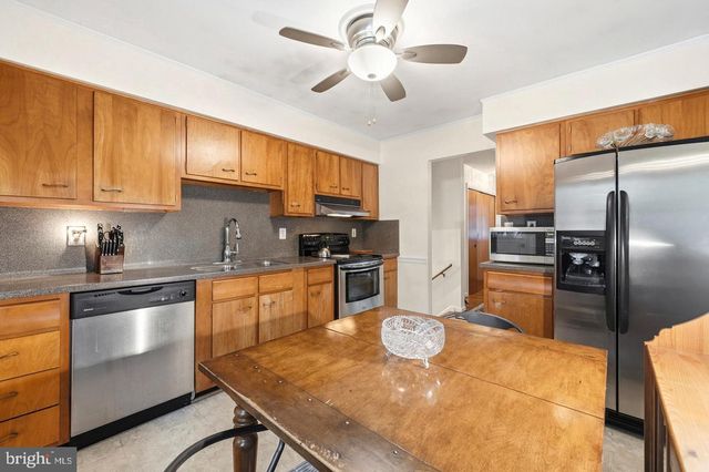 9618 RANDALL DR, White Plains, MD 20695