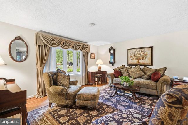 9618 RANDALL DR, White Plains, MD 20695