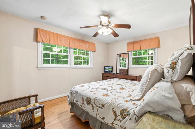 9618 RANDALL DR, White Plains, MD 20695