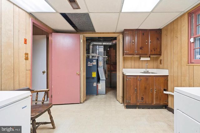 9618 RANDALL DR, White Plains, MD 20695