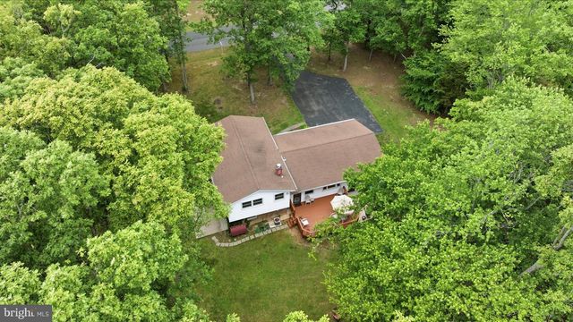 9618 RANDALL DR, White Plains, MD 20695