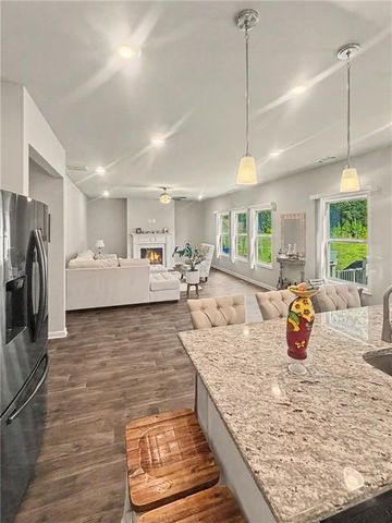 369 Auburn Crossing Drive, Auburn, GA 30011