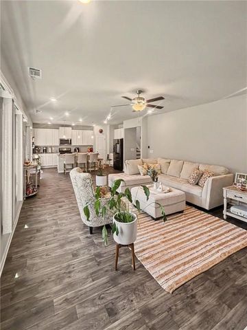 369 Auburn Crossing Drive, Auburn, GA 30011