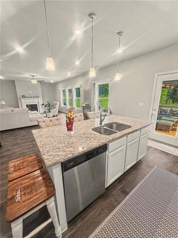 369 Auburn Crossing Drive, Auburn, GA 30011