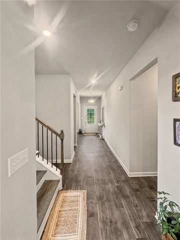 369 Auburn Crossing Drive, Auburn, GA 30011