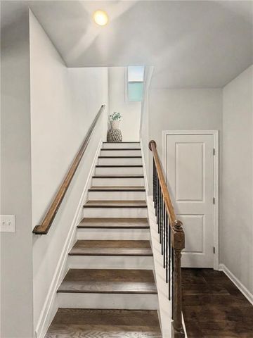 369 Auburn Crossing Drive, Auburn, GA 30011