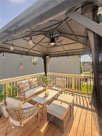 369 Auburn Crossing Drive, Auburn, GA 30011
