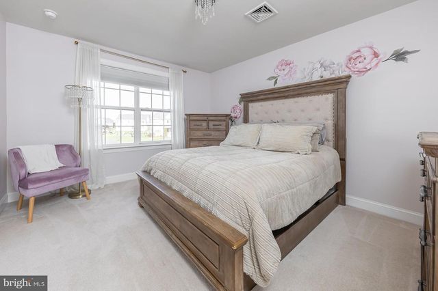 204 BRODIE CT, Mullica Hill, NJ 08062