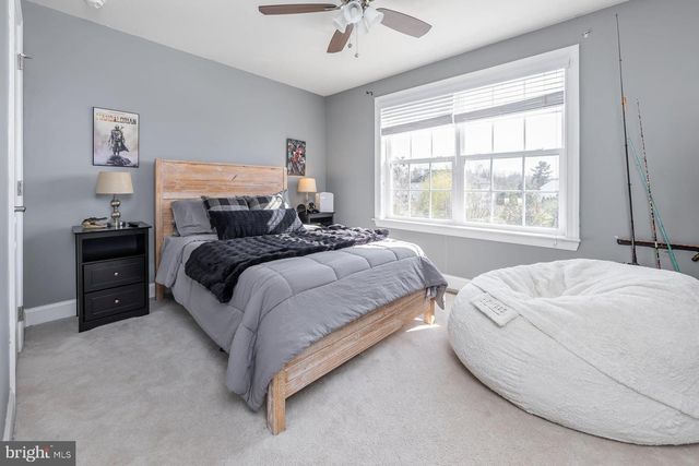 204 BRODIE CT, Mullica Hill, NJ 08062