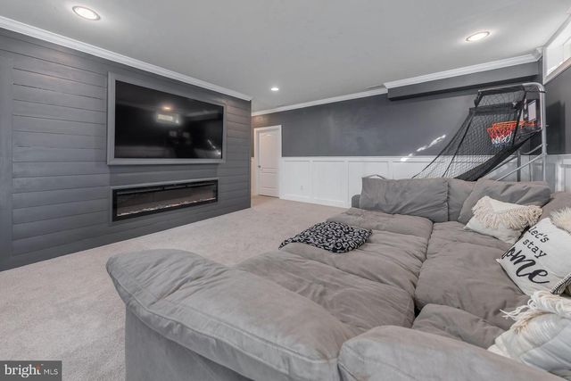 204 BRODIE CT, Mullica Hill, NJ 08062