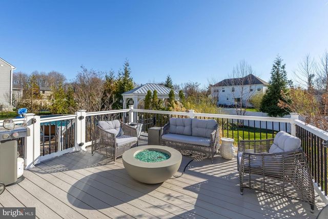 204 BRODIE CT, Mullica Hill, NJ 08062