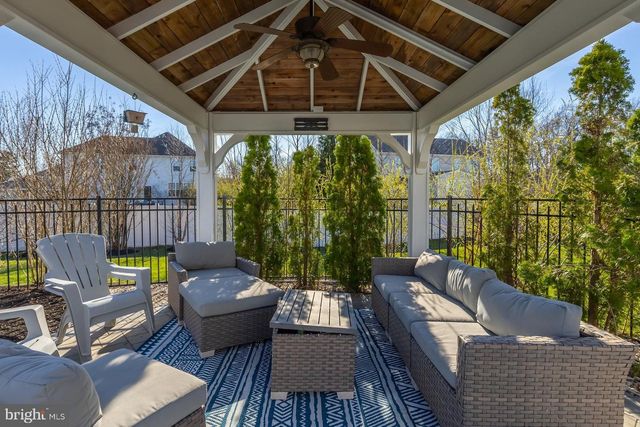 204 BRODIE CT, Mullica Hill, NJ 08062