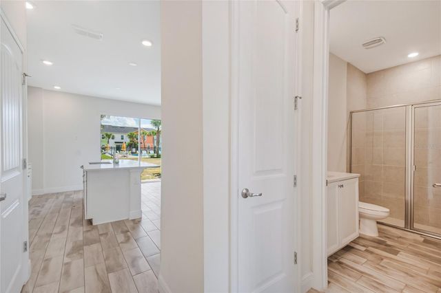 2915 CASTAWAY LANE, Kissimmee, FL 34747