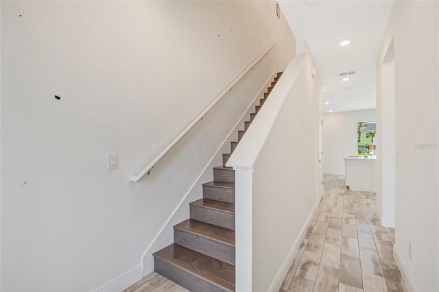 2915 CASTAWAY LANE, Kissimmee, FL 34747