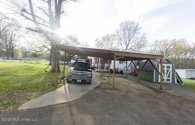 144 Plummer Circle, Jackson, MS 39212