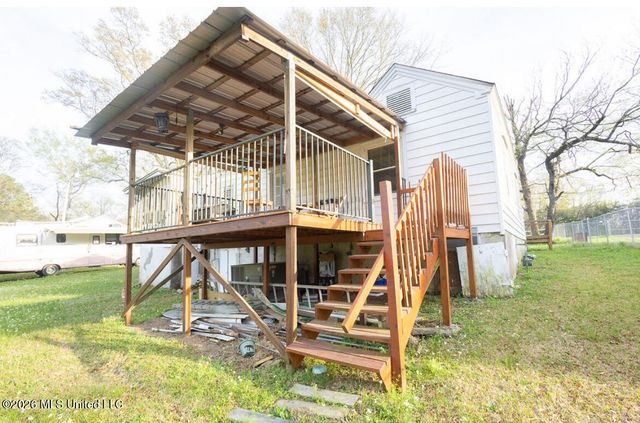 144 Plummer Circle, Jackson, MS 39212