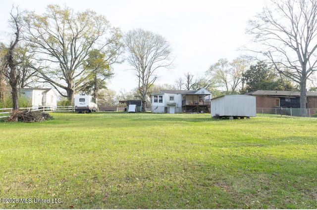 144 Plummer Circle, Jackson, MS 39212