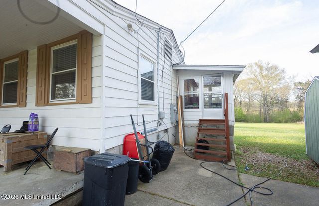 144 Plummer Circle, Jackson, MS 39212